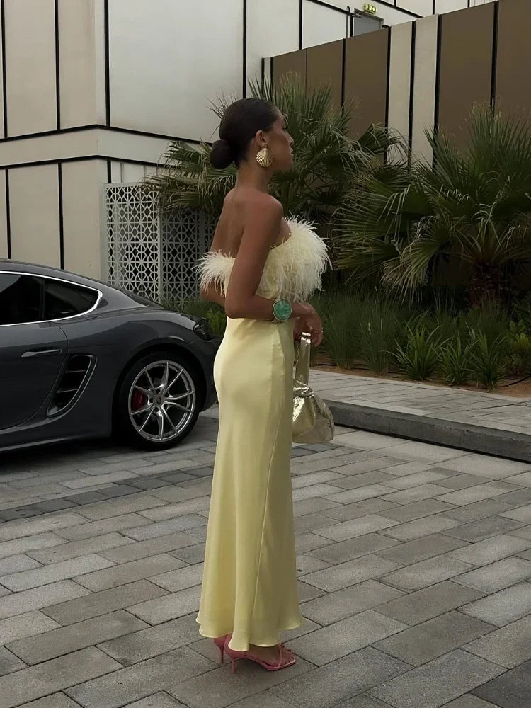 Robe Cocktail en Satin